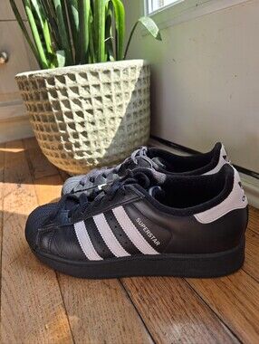ADIDAS Superstar Originals II Black Sole Leather Sneakers Womens 6